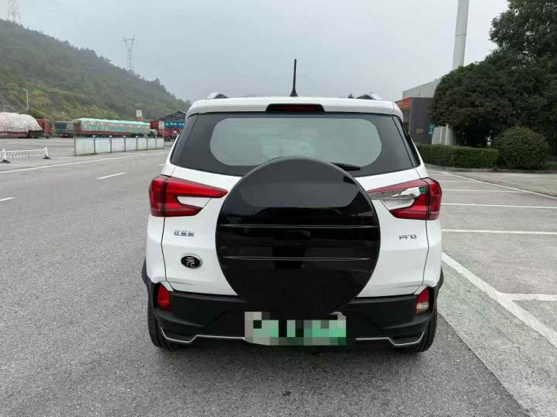 张家口23年比亚迪元9