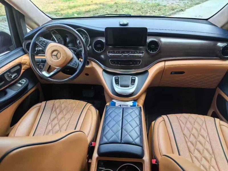 秦皇岛21年奔驰V4