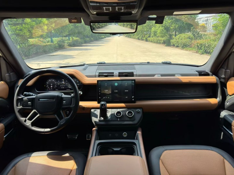 盐城23年路虎卫士8