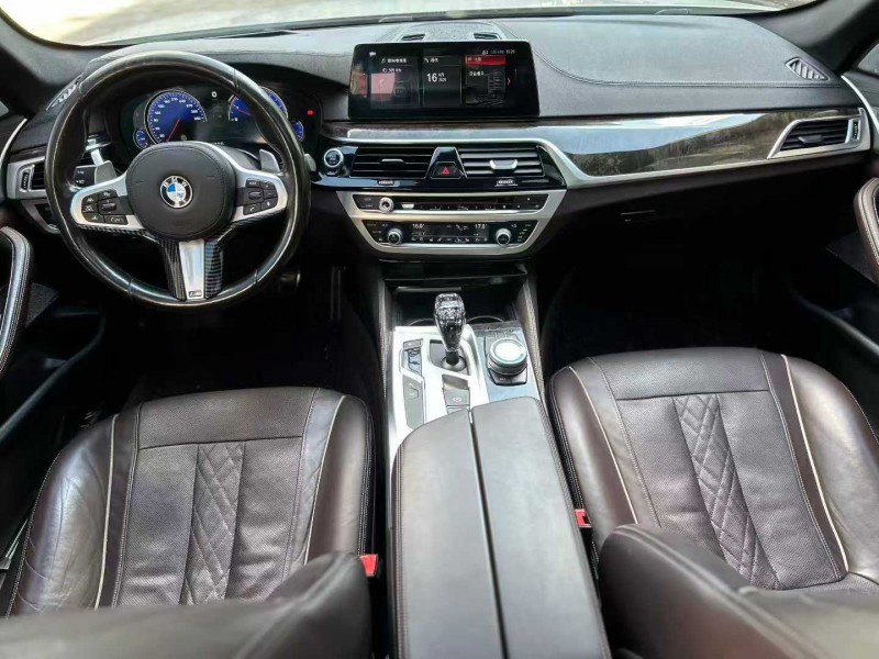 佛山17年宝马5系5