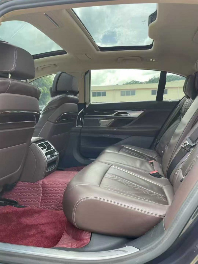 东莞20年宝马7系6