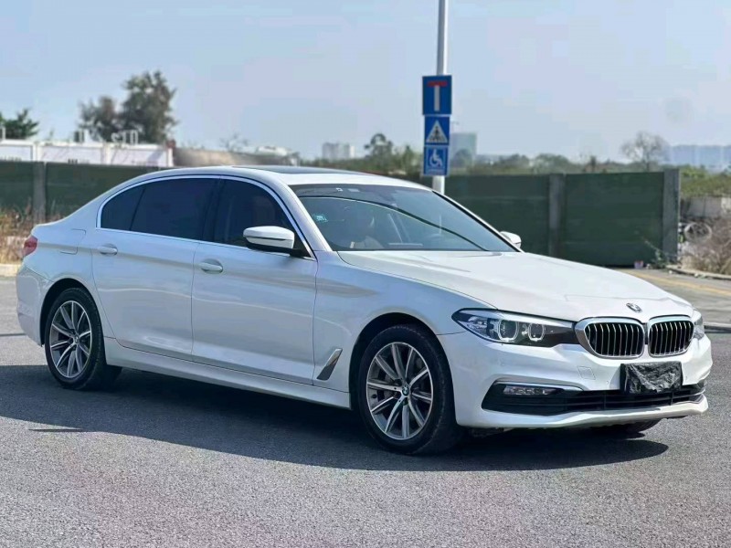 广州18年宝马5系3