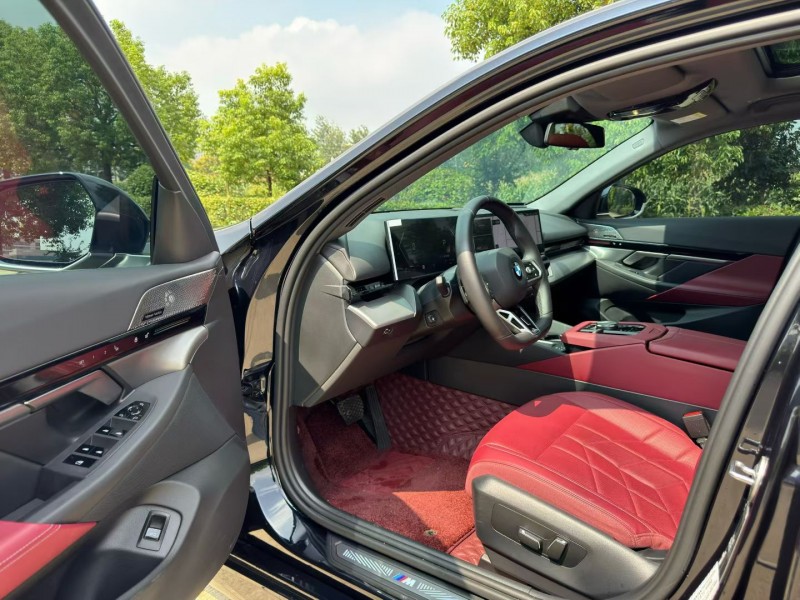 盐城24年宝马5系6