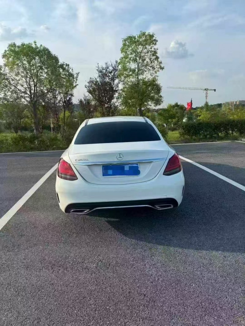 九江20年奔驰C9