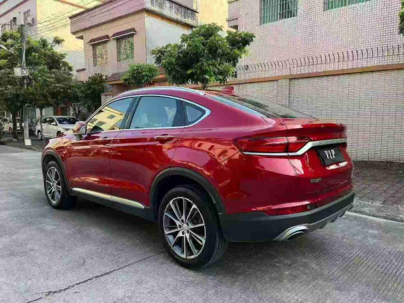 中山19年吉利星越8