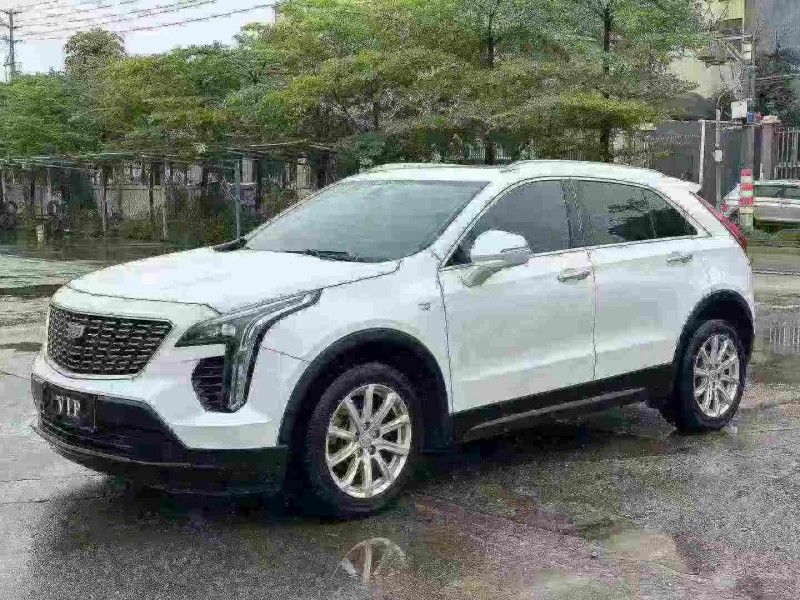 中山19年凯迪拉克XT43