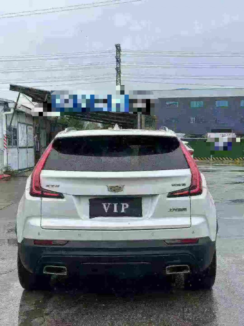 中山19年凯迪拉克XT49