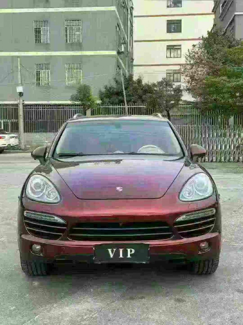 中山12年保时捷卡宴1