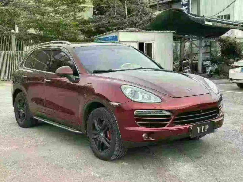 中山12年保时捷卡宴2