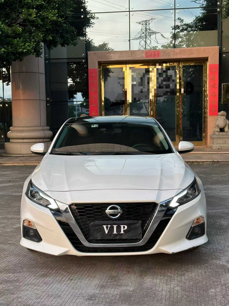 中山22年日产天籁1