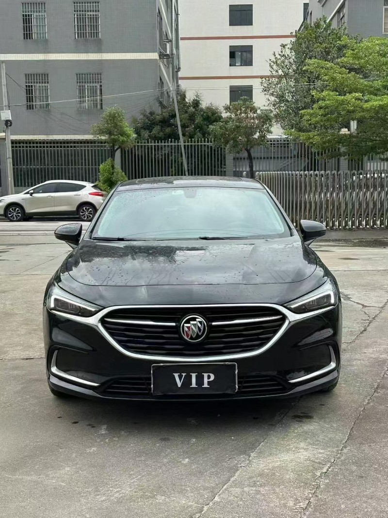 中山22年别克君越1