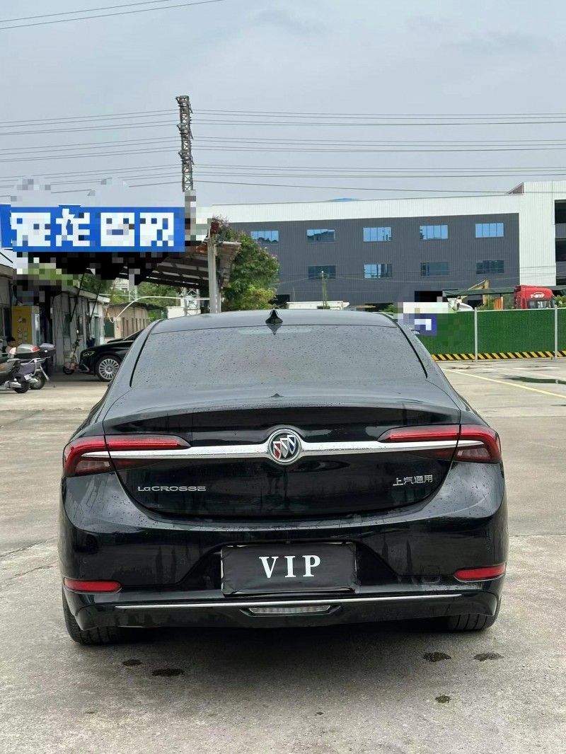 中山22年别克君越9