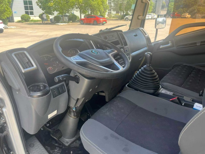 宿迁22年陕汽德龙4