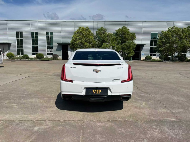 宿迁19年凯迪拉克XTS9