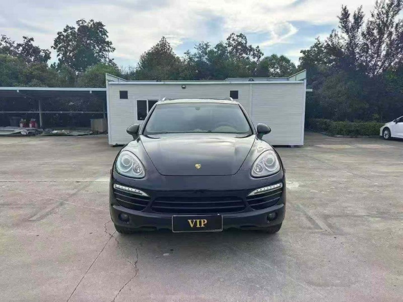 宿迁15年保时捷卡宴1