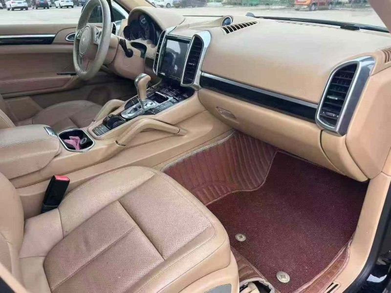 宿迁15年保时捷卡宴5