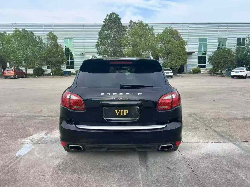 宿迁15年保时捷卡宴9