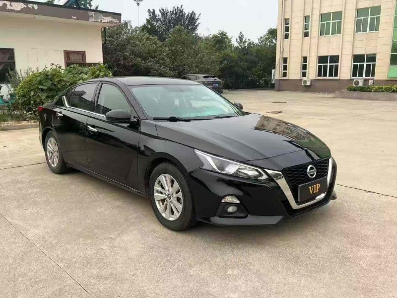 宿迁22年日产天籁3