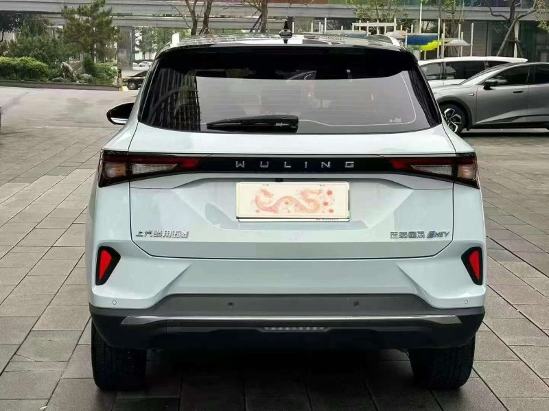 佛山23年五菱汽车星辰9