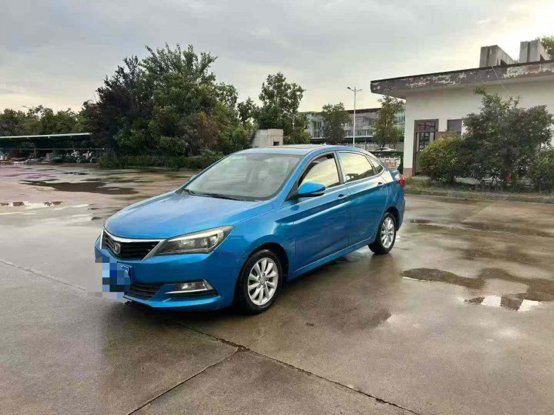 宿迁15年长安汽车悦翔2