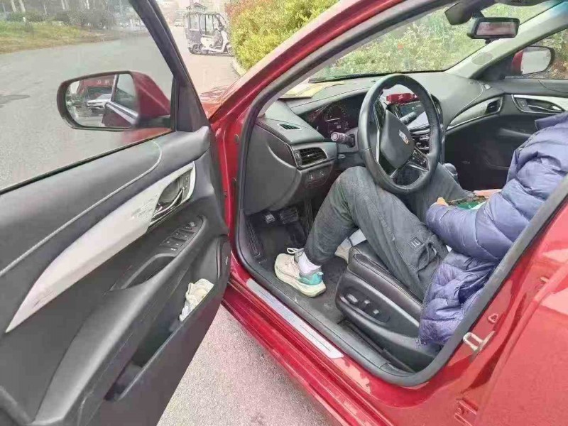 安阳19年凯迪拉克ATS4