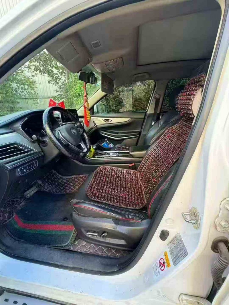 济南18年长安汽车CS755