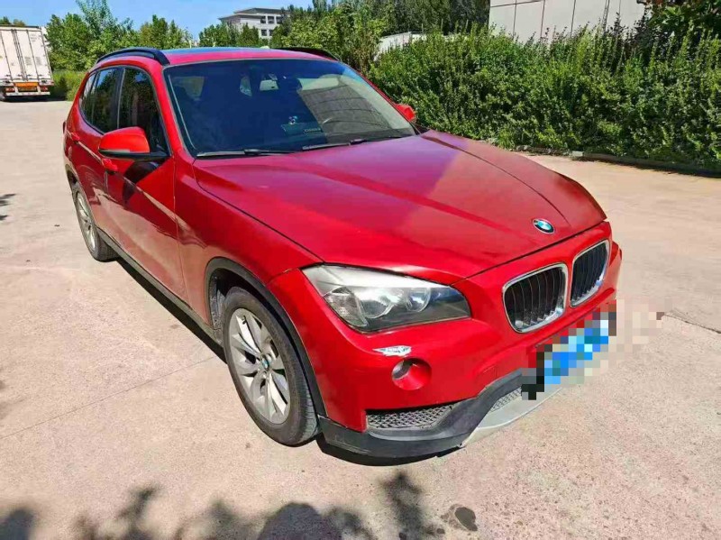 济南13年宝马X13