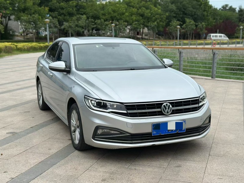 青岛20年大众宝来3