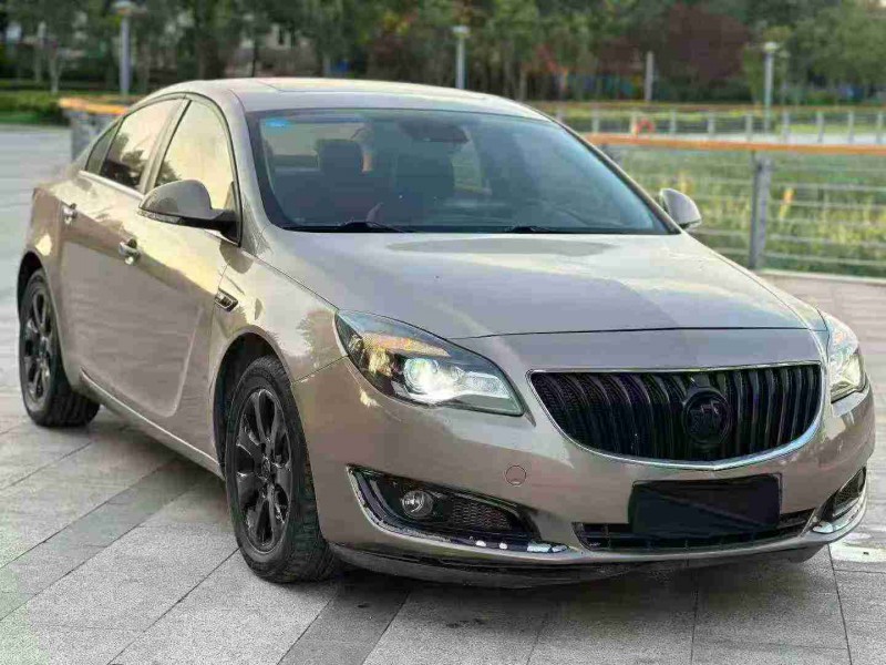 青岛16年别克君威3