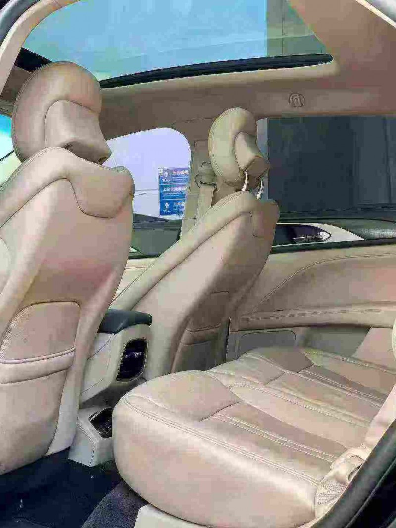 青岛17年林肯MKZ5