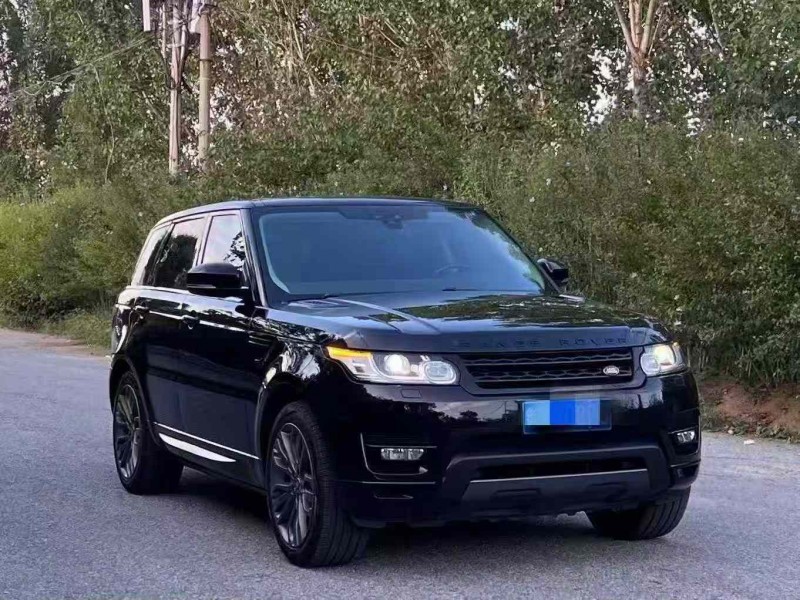 青岛18年路虎揽胜运动2