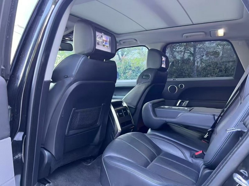 青岛18年路虎揽胜运动5