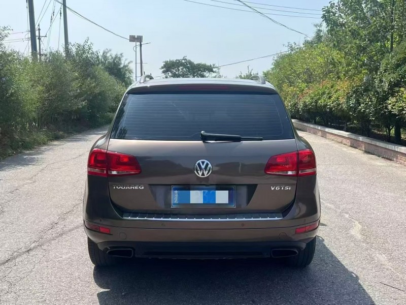 青岛15年大众途锐6