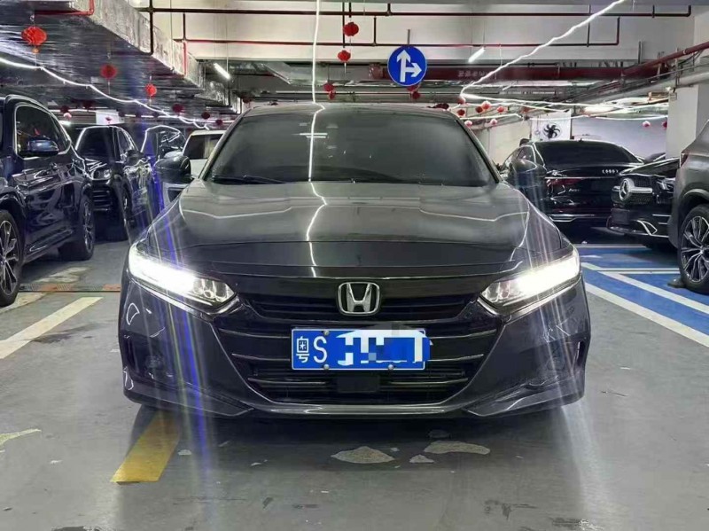 广州22年本田雅阁1