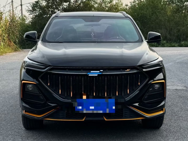 青岛22年长安汽车欧尚1