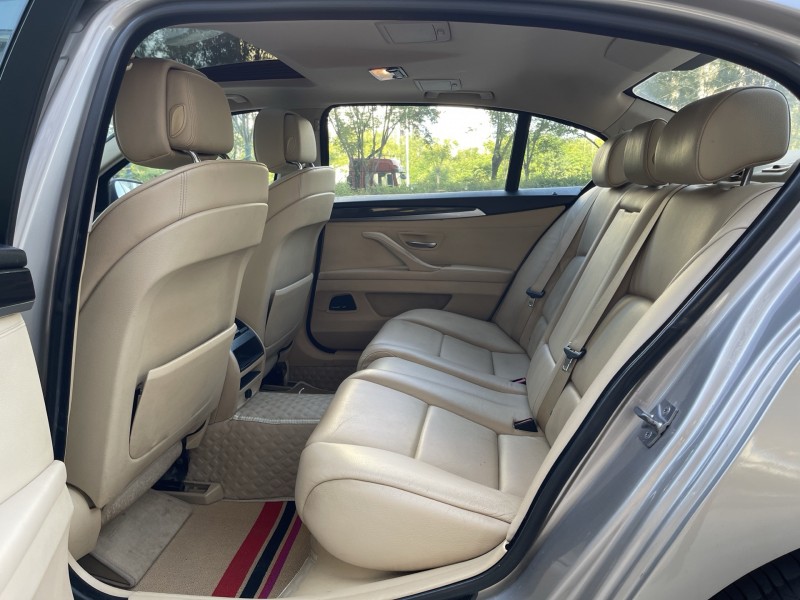 济宁13年宝马5系5