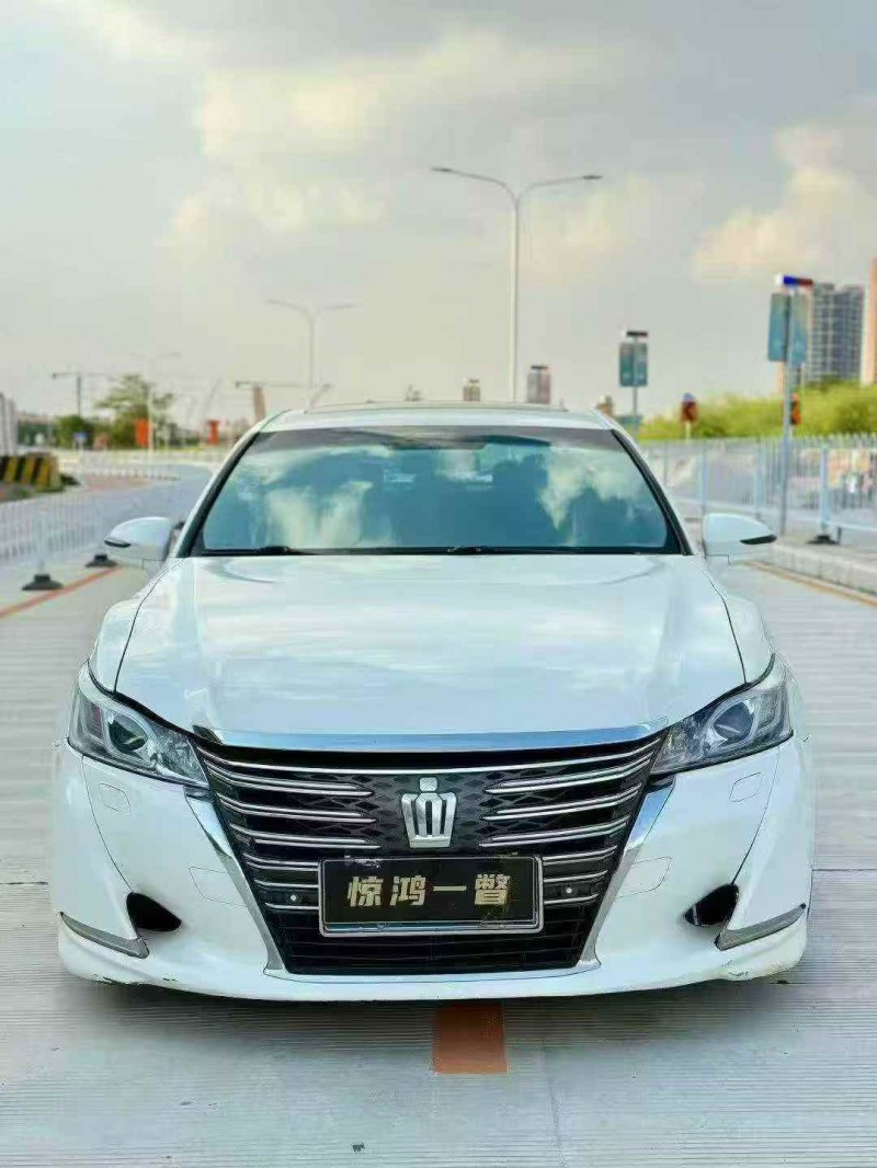 广州15年丰田皇冠1