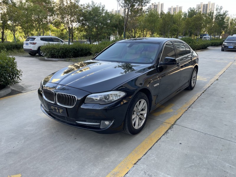 济宁13年宝马5系3