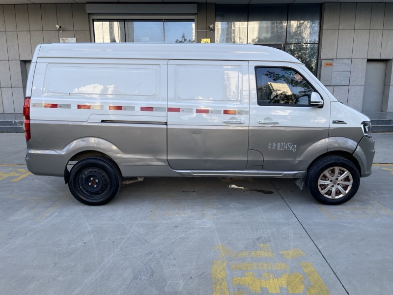 济宁22年华晨大海狮8