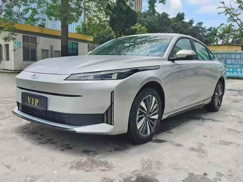 广州25年长安汽车启源3