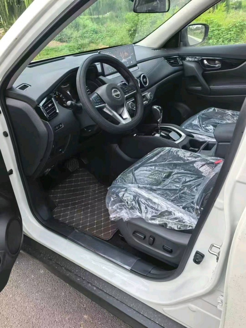 潍坊25年日产奇骏4