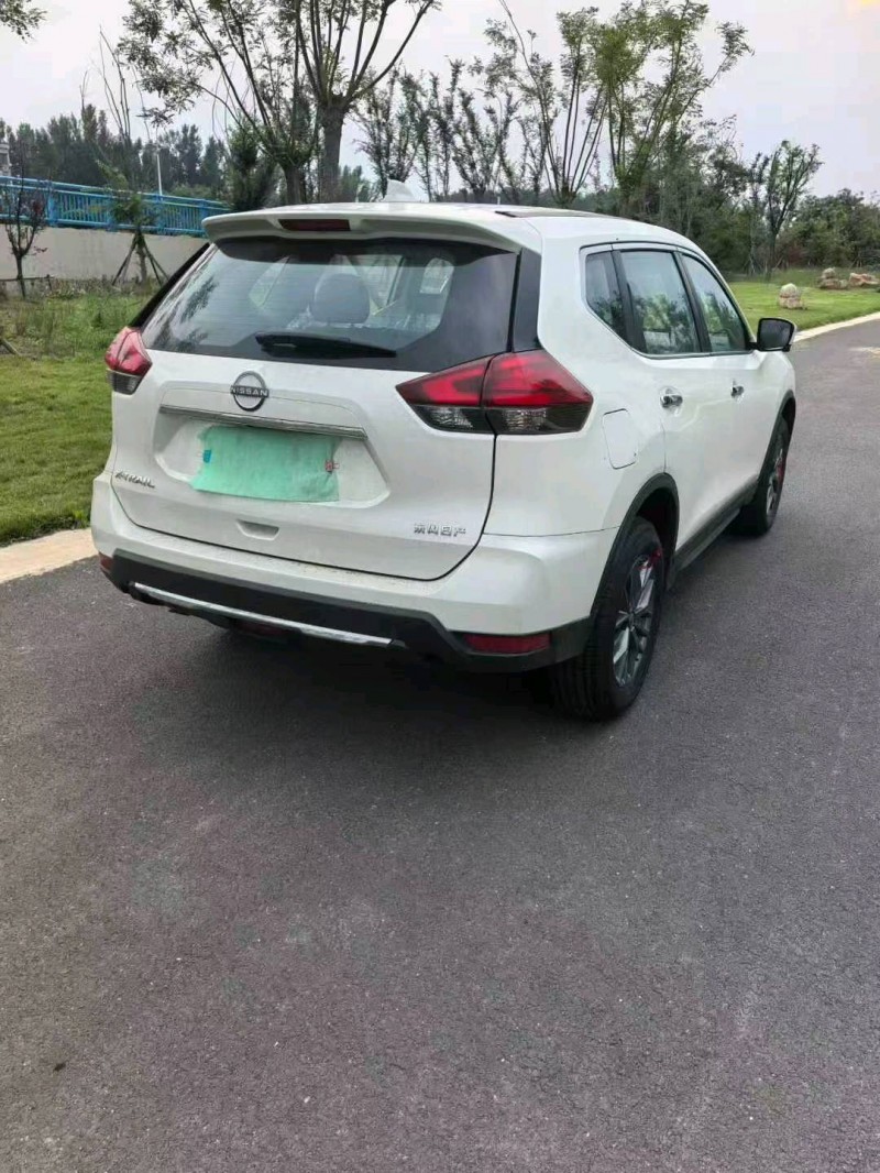 潍坊25年日产奇骏7