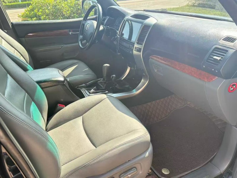 菏泽09年丰田普拉多4