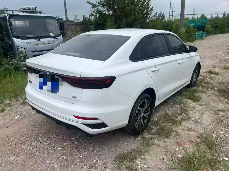 菏泽23年吉利帝豪3