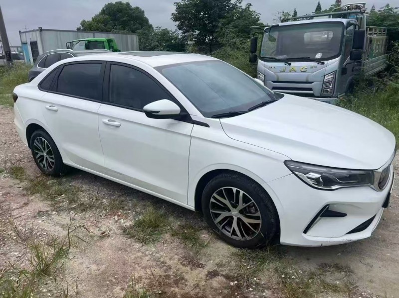 菏泽23年吉利帝豪8