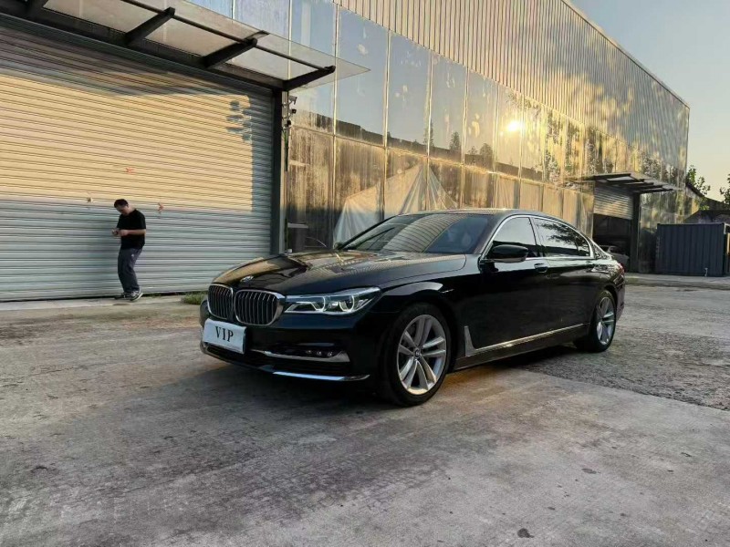 徐州19年宝马7系2