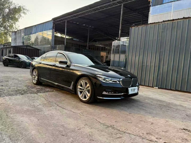 徐州19年宝马7系3