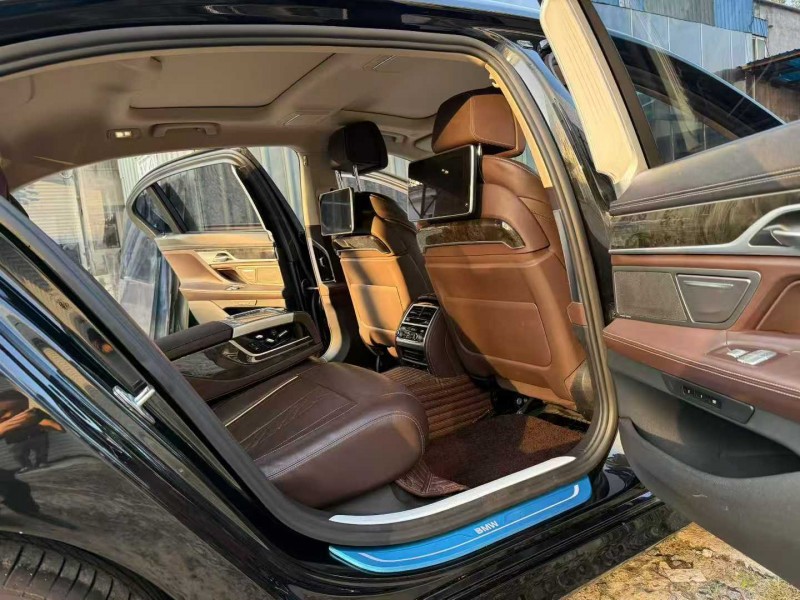 徐州19年宝马7系7