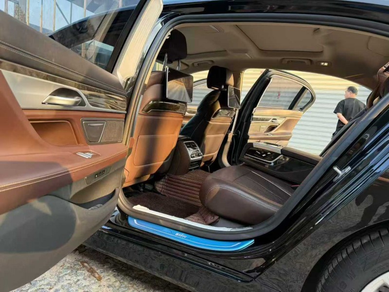 徐州19年宝马7系8