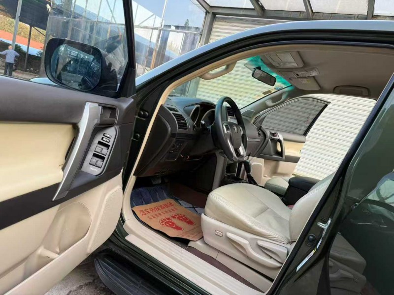 徐州13年丰田汉兰达4